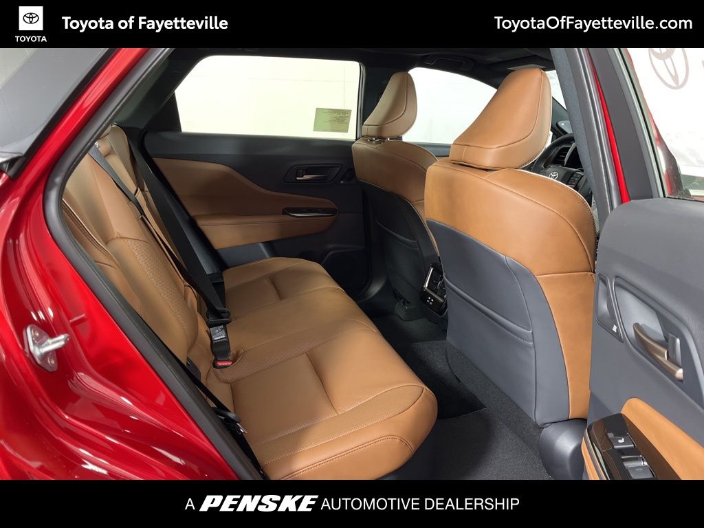 Thumbnail: 2025 Toyota Crown Signia - 13