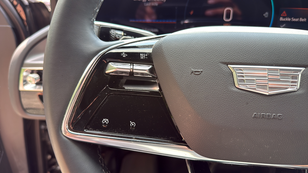 2024 Cadillac LYRIQ