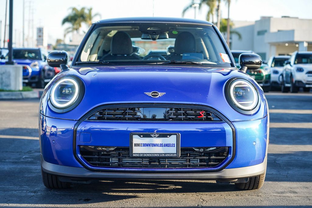 2025 MINI Cooper S  4