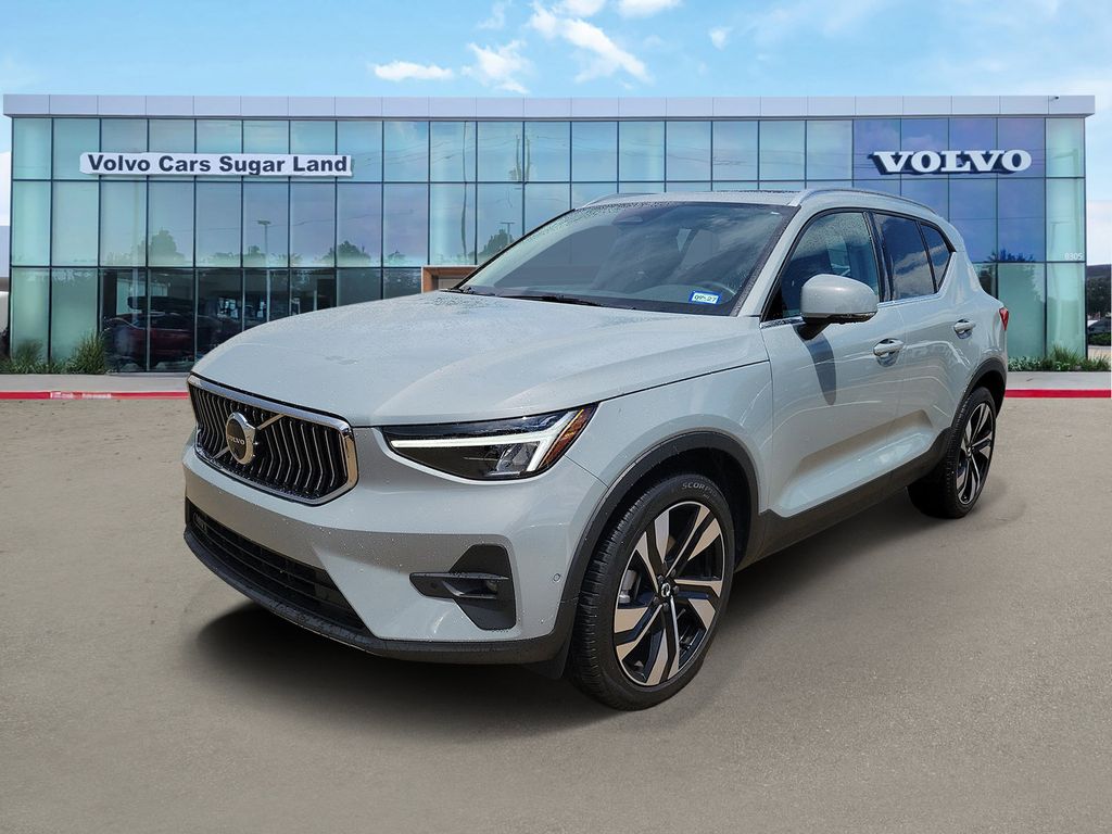 Gray Metallic 2025 Volvo XC40 SUV / Crossover All-Wheel Drive Automatic