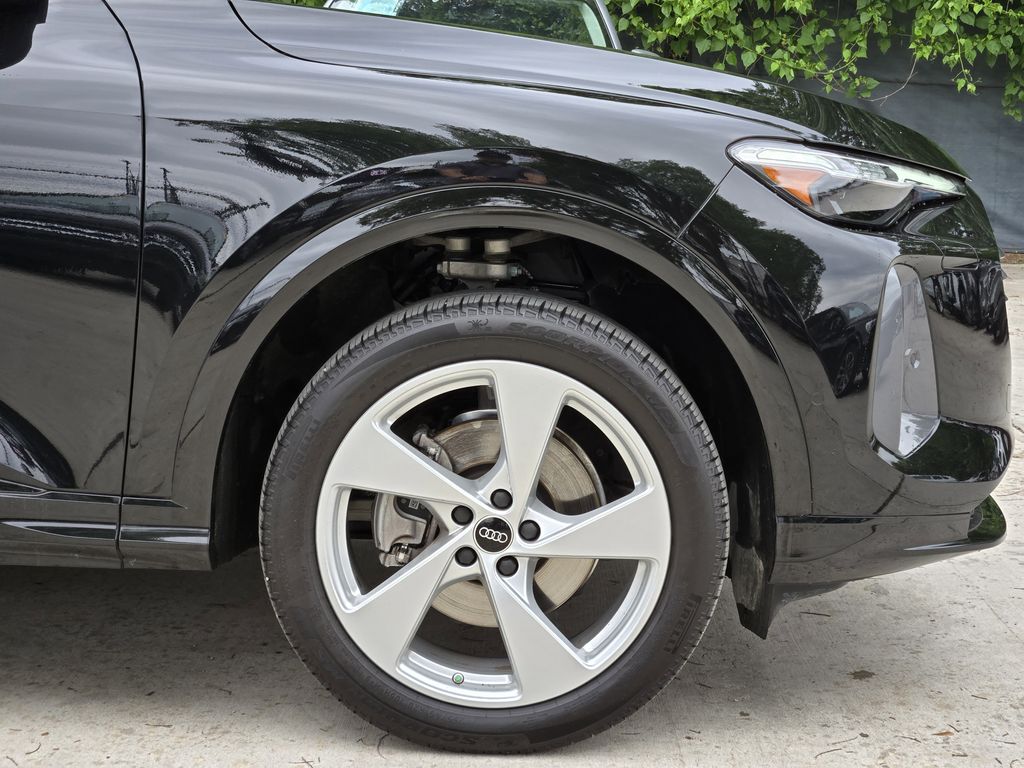 used 2025 Audi Q5 car, priced at $48,462