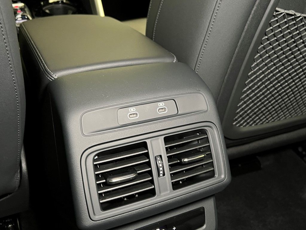 Thumbnail: 2025 Audi Q5 - 21