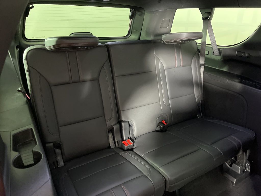 Thumbnail: 2022 Chevrolet Suburban - 10