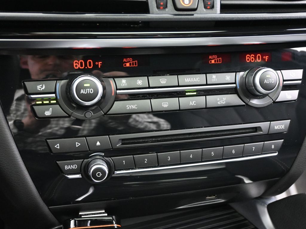 2018 BMW X6 xDrive50i