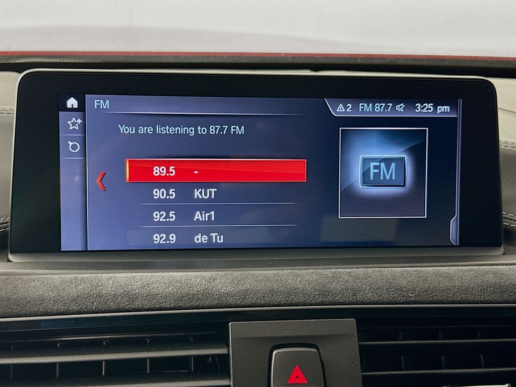 Thumbnail: 2020 BMW M4 - 15