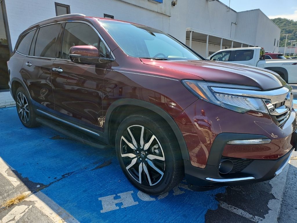 Red (Deep Scarlet Pearl) 2022 Honda Pilot SUV / Crossover All-Wheel Drive 9-Speed Automatic