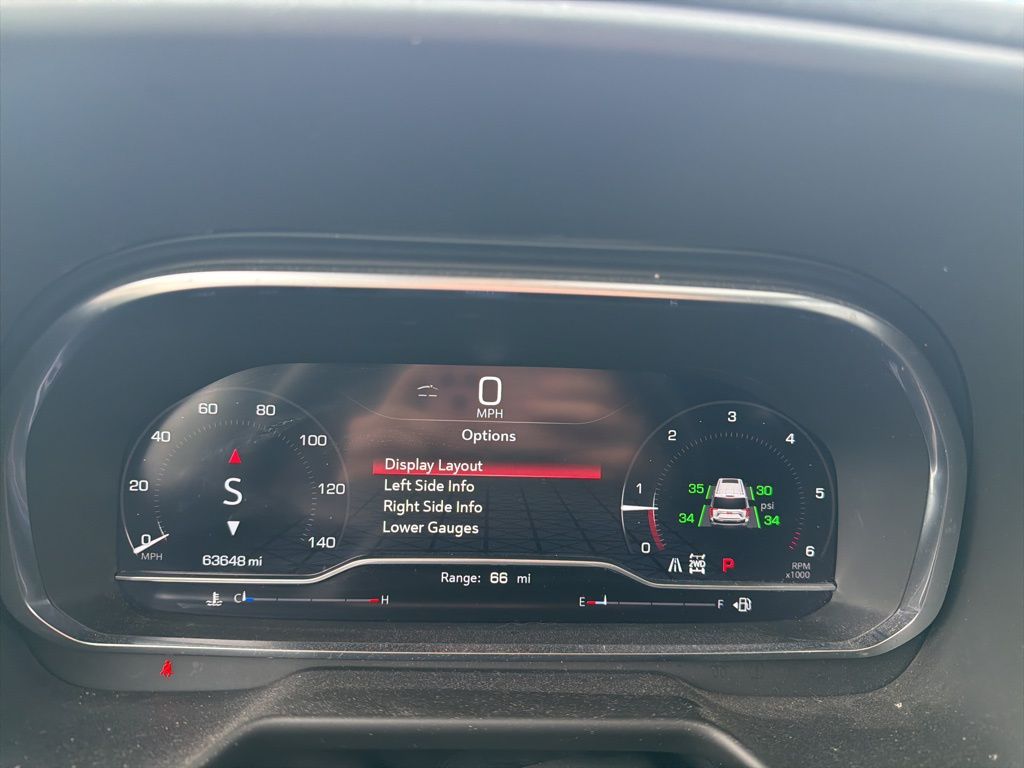 Used 2023 White GMC SLT image 8