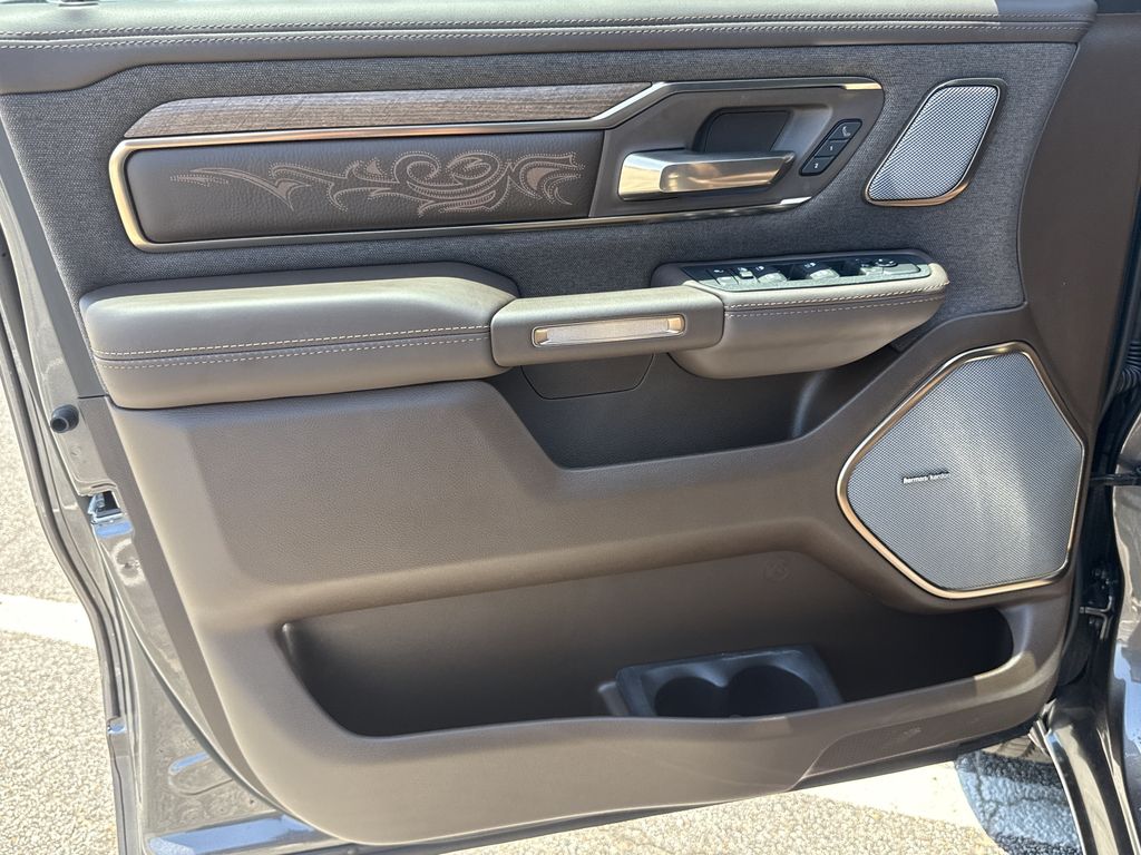 2026 Ram 1500 Limited - 9