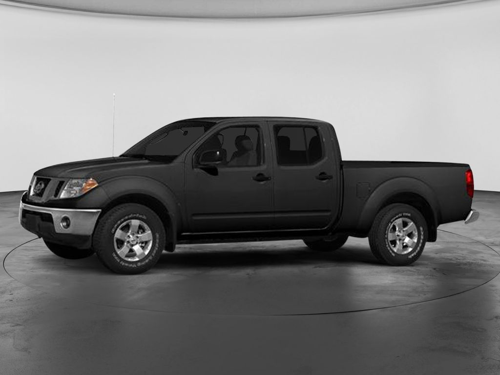 2013 Nissan Frontier SV Crew Cab 4WD