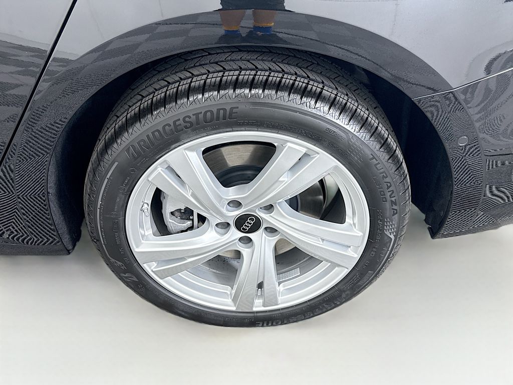 Thumbnail: 2025 Audi A5 - 30