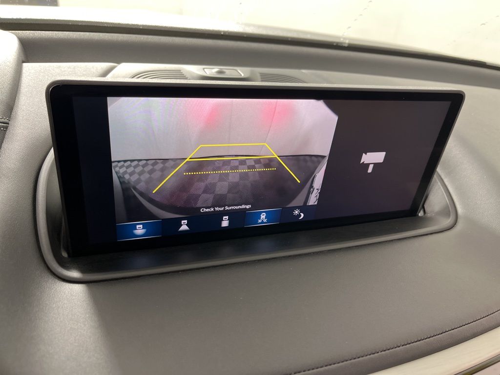 Thumbnail: 2023 Acura MDX - 27