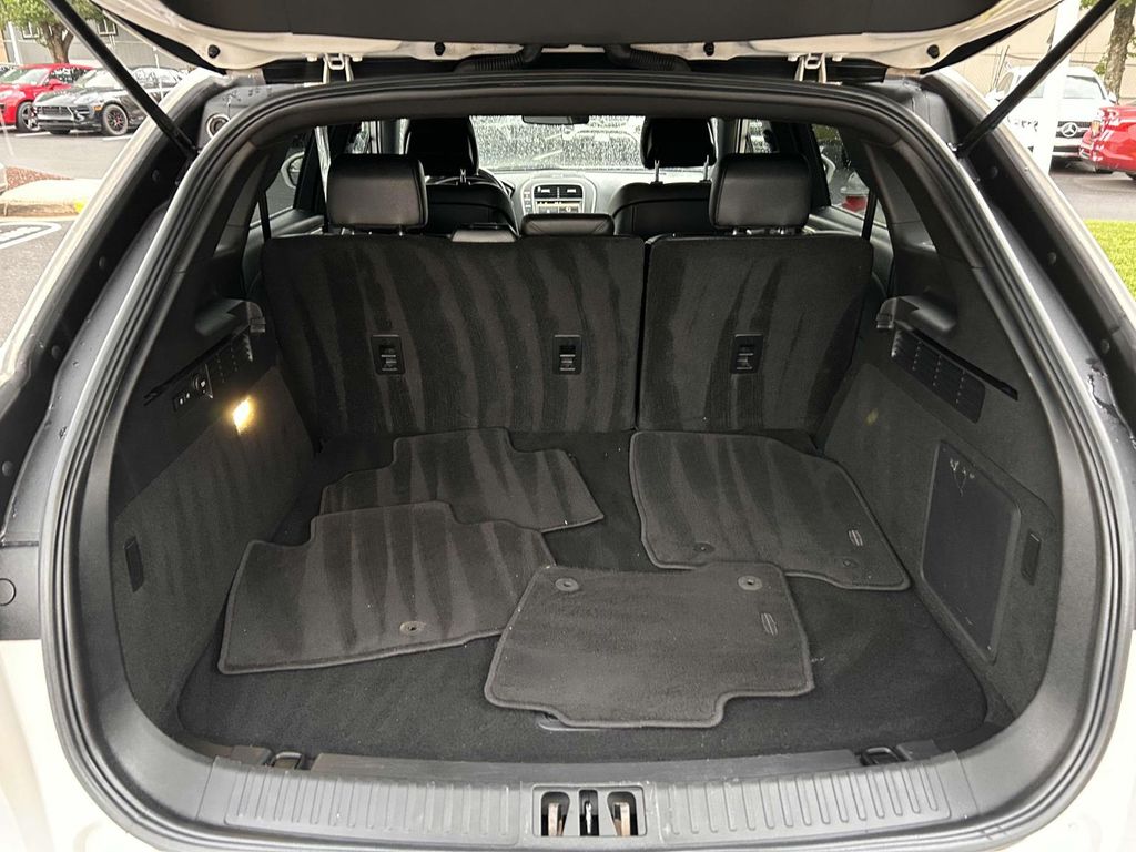Thumbnail: 2016 Lincoln MKX - 18