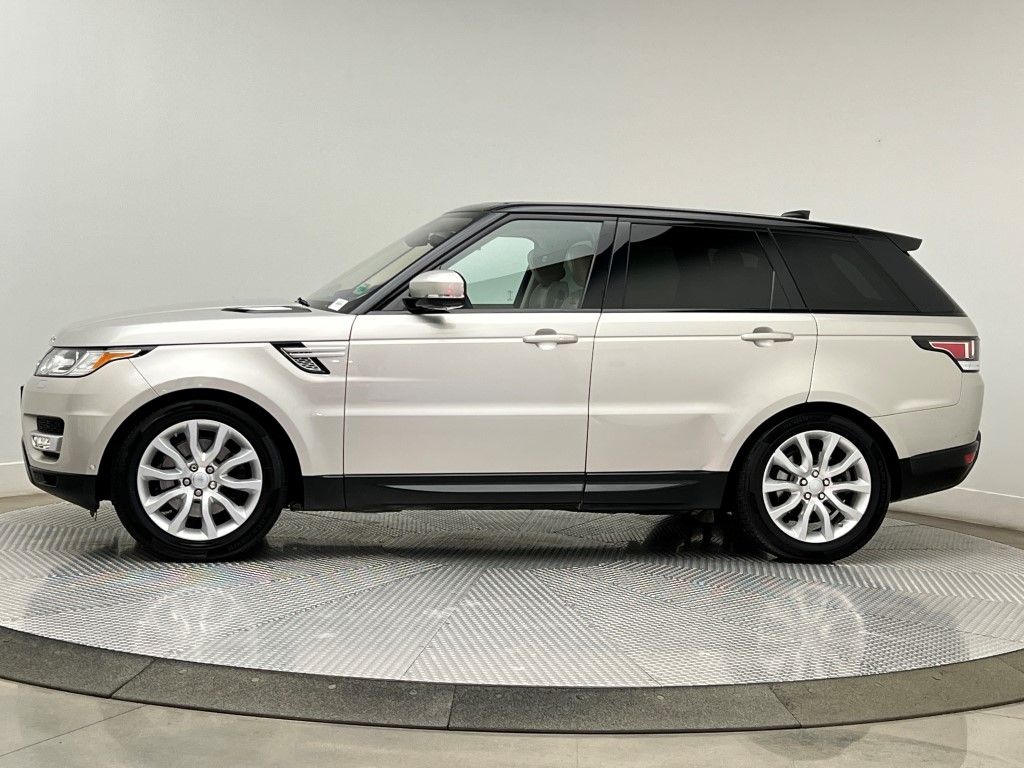 Thumbnail: 2017 Land Rover Range Rover Sport - 3