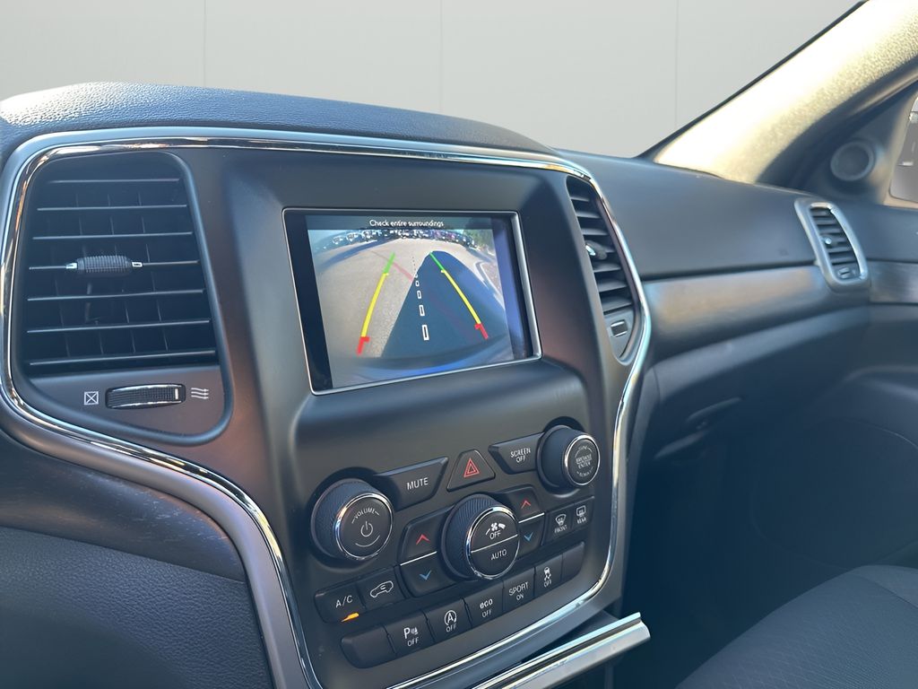 Used Car 2018 Jeep Grand Cherokee  Laredo E For Sale Under $20,000 In Austin, Texas