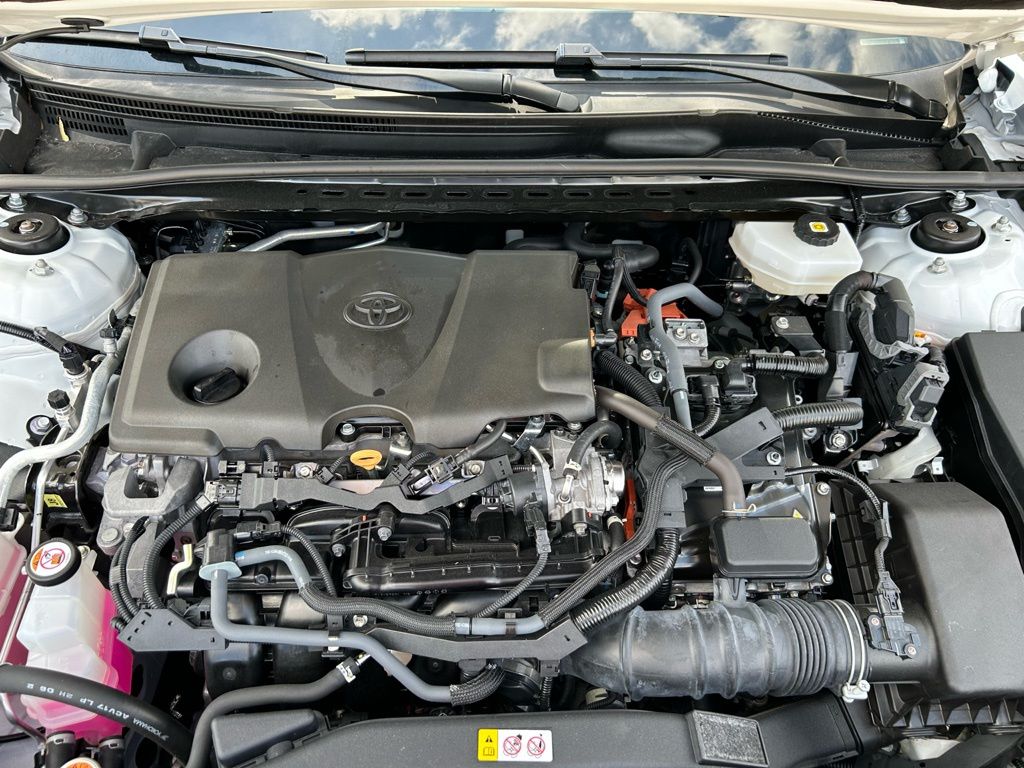 Thumbnail: 2025 Toyota Camry - 11