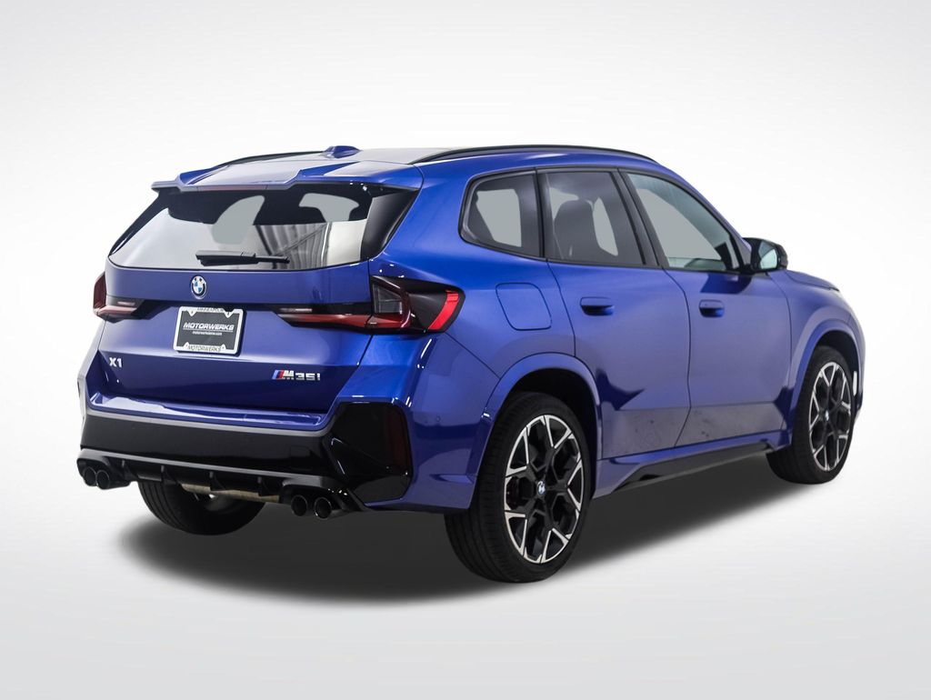 Thumbnail: 2026 BMW X1 - 5