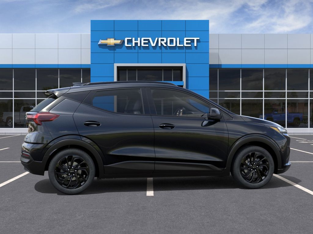 2027 Chevrolet Bolt EV — photo 5