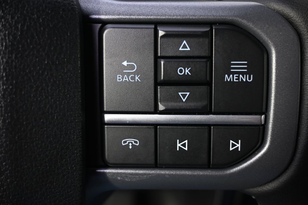 New 2025 Black Ford XLT Hybrid image 36