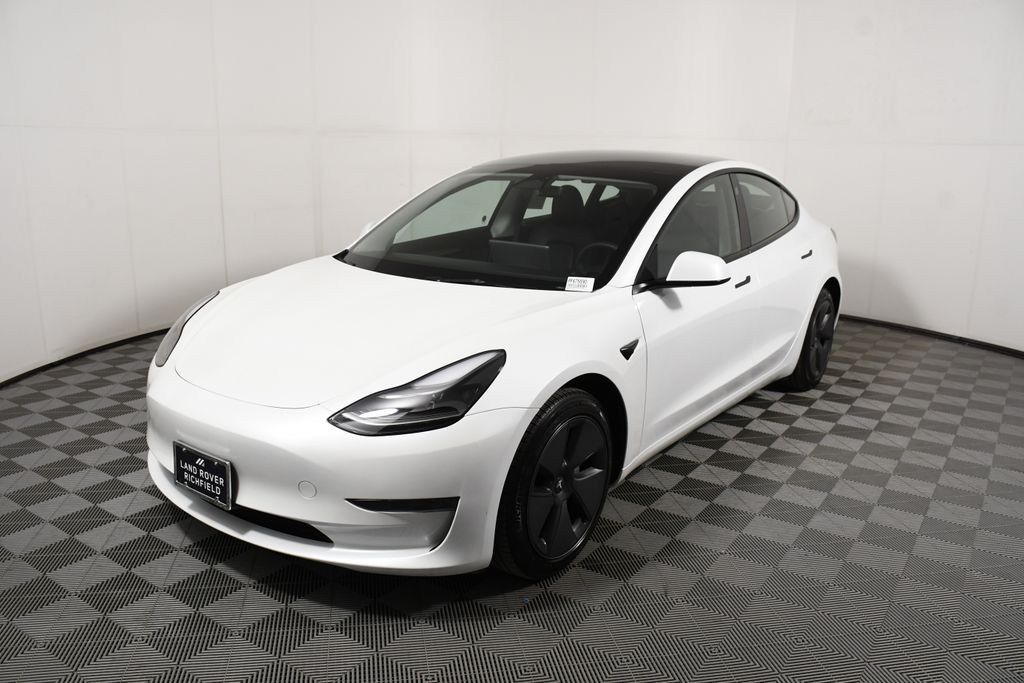 2023 Tesla Model 3 RWD