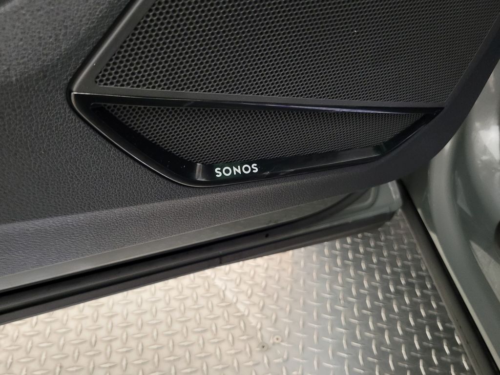 Thumbnail: 2023 Audi Q3 - 31