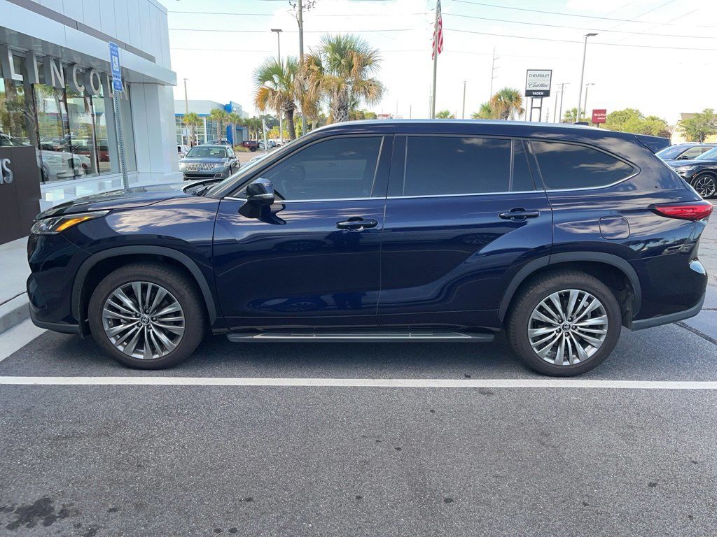 2020 Toyota Highlander Platinum