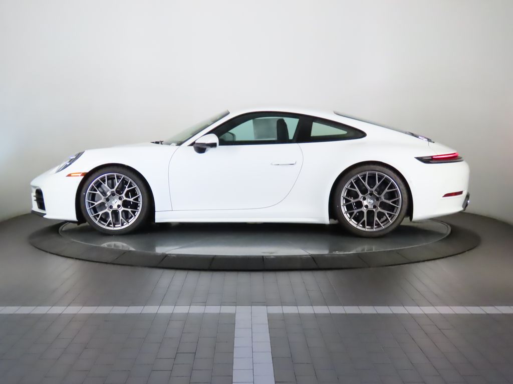 Thumbnail: 2025 Porsche 911 - 2