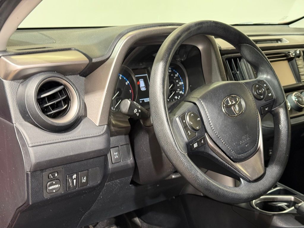 Thumbnail: 2017 Toyota RAV4 - 17