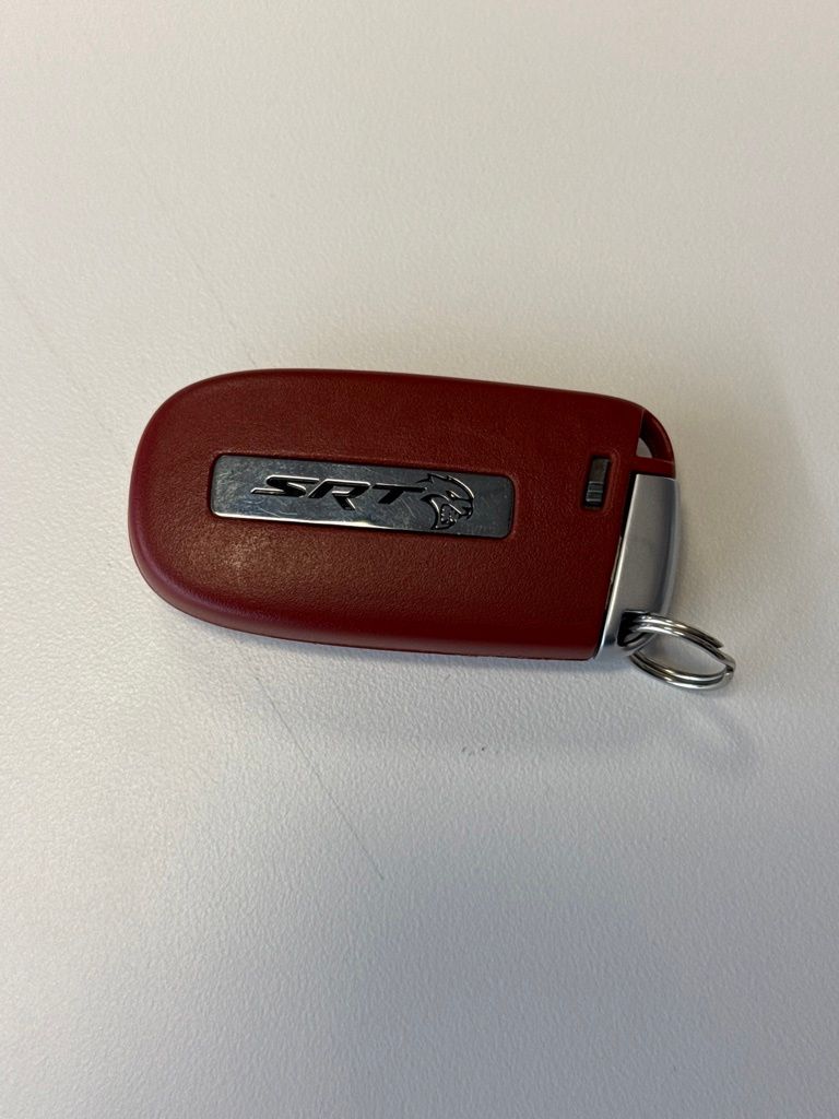 2016 Dodge Challenger — photo 12