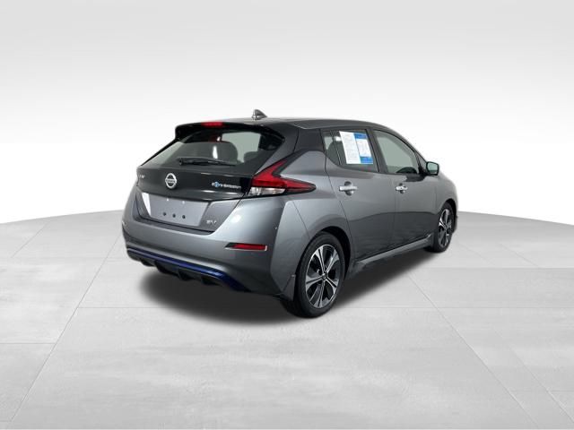 2022 Gun Metallic Nissan Leaf SV FWD Hatchback