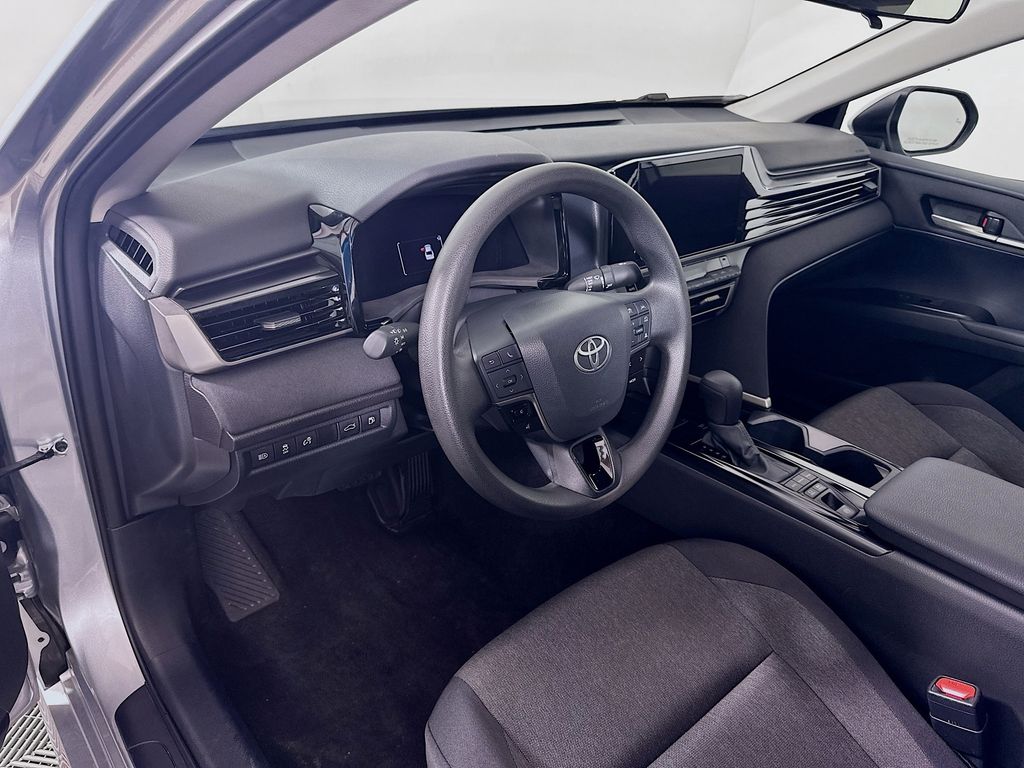 Thumbnail: 2025 Toyota Camry - 9