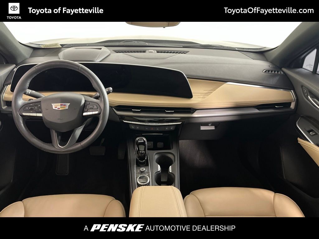 Thumbnail: 2024 Cadillac XT4 - 21