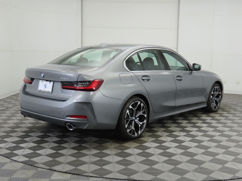 Thumbnail: 2025 BMW 3 Series - 5