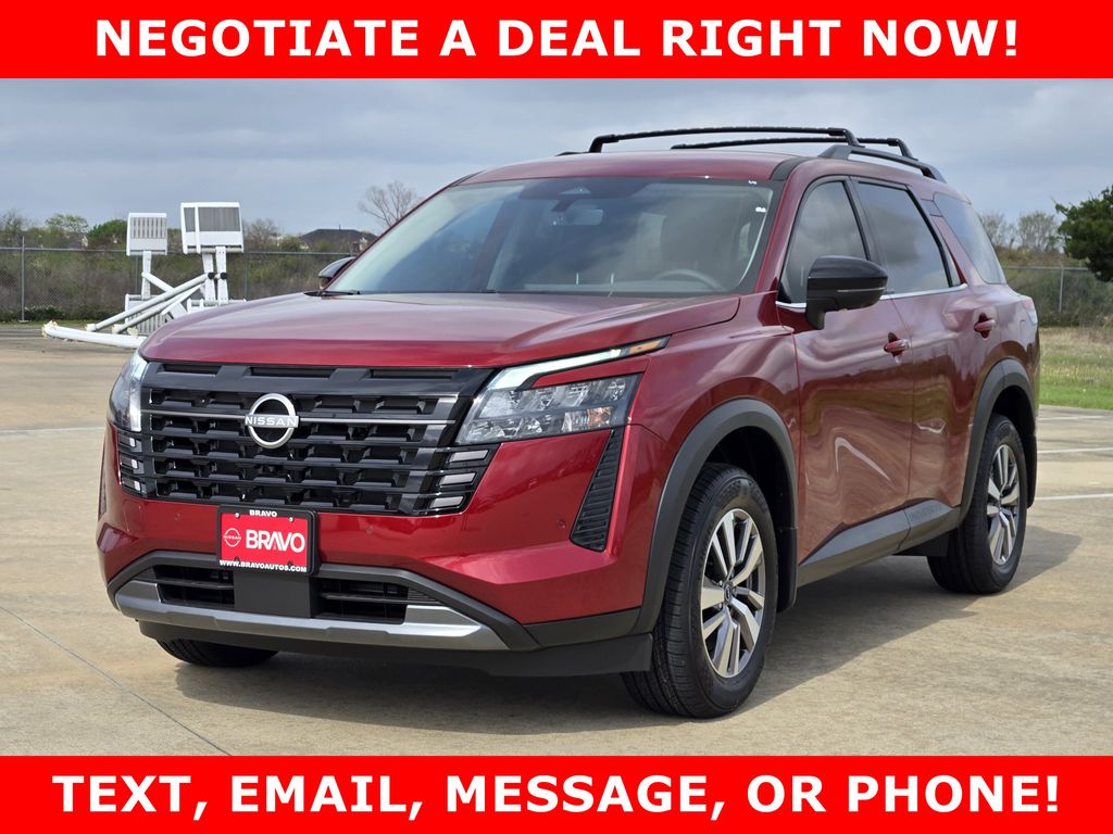 2026 Nissan Pathfinder SL