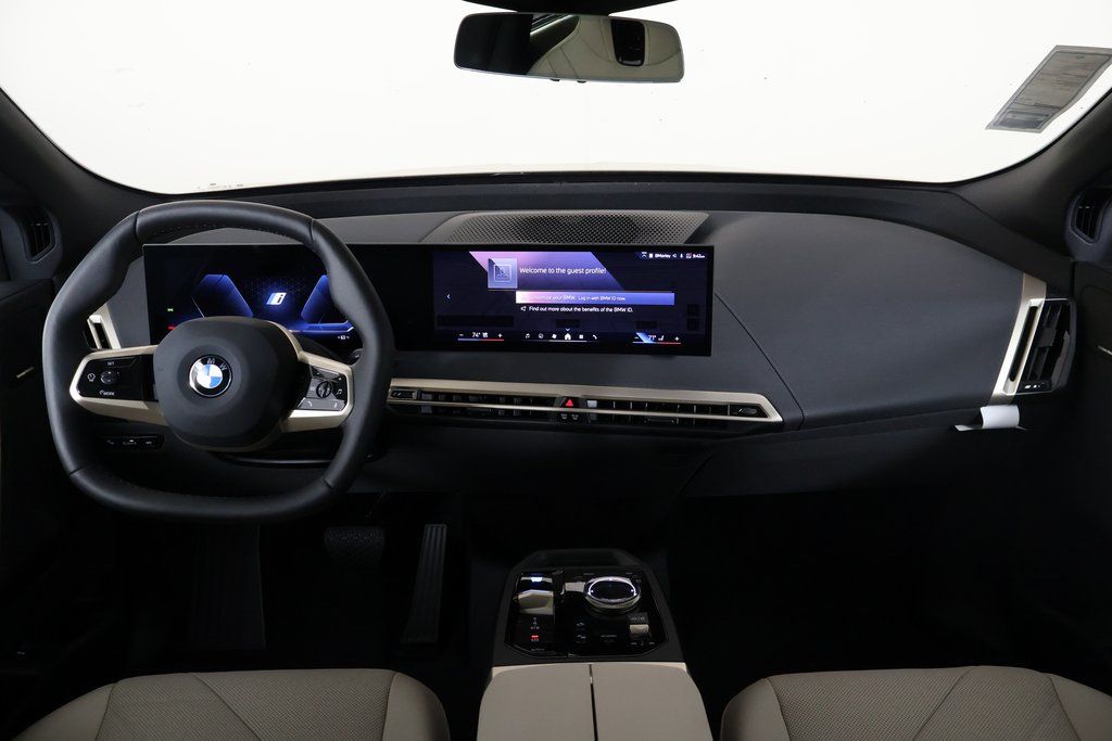 Thumbnail: 2026 BMW iX - 4