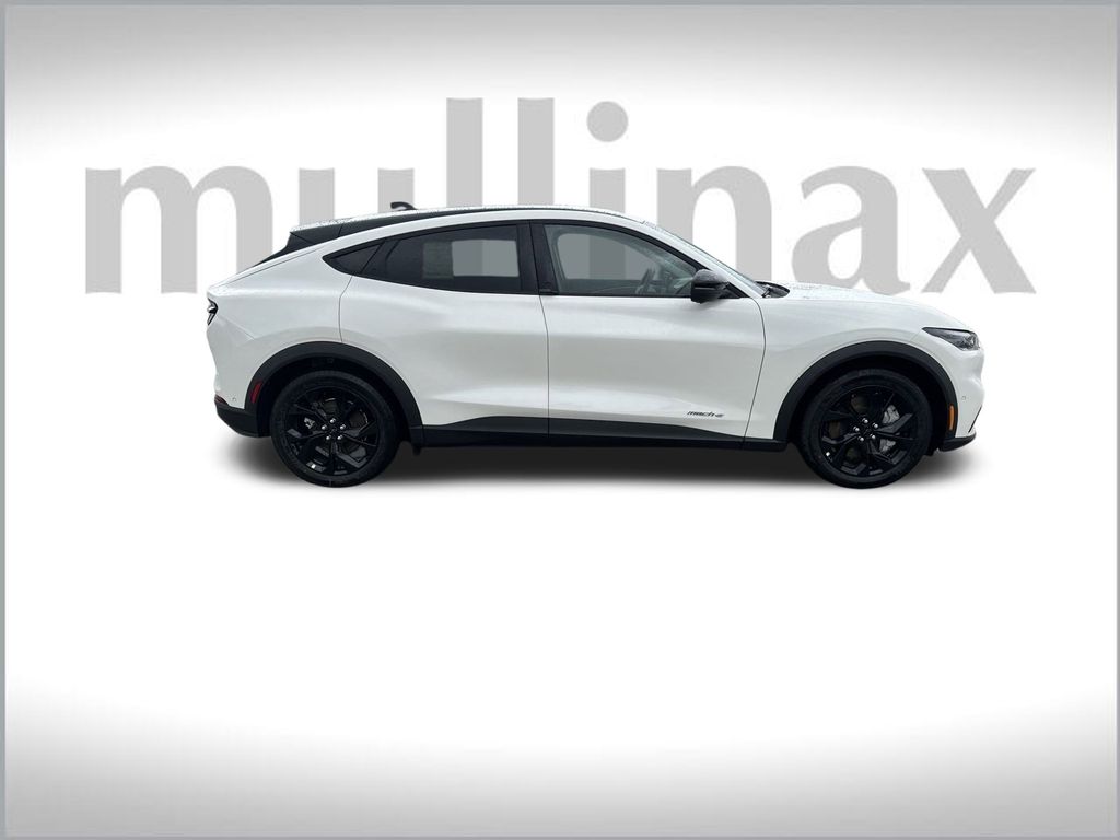 2024 Ford Mustang Mach-E Select photo 14