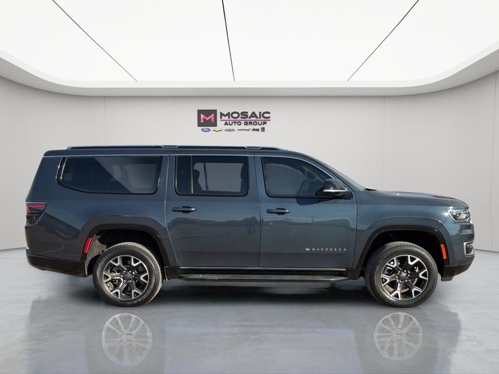 2024 Wagoneer L Wagoneer L