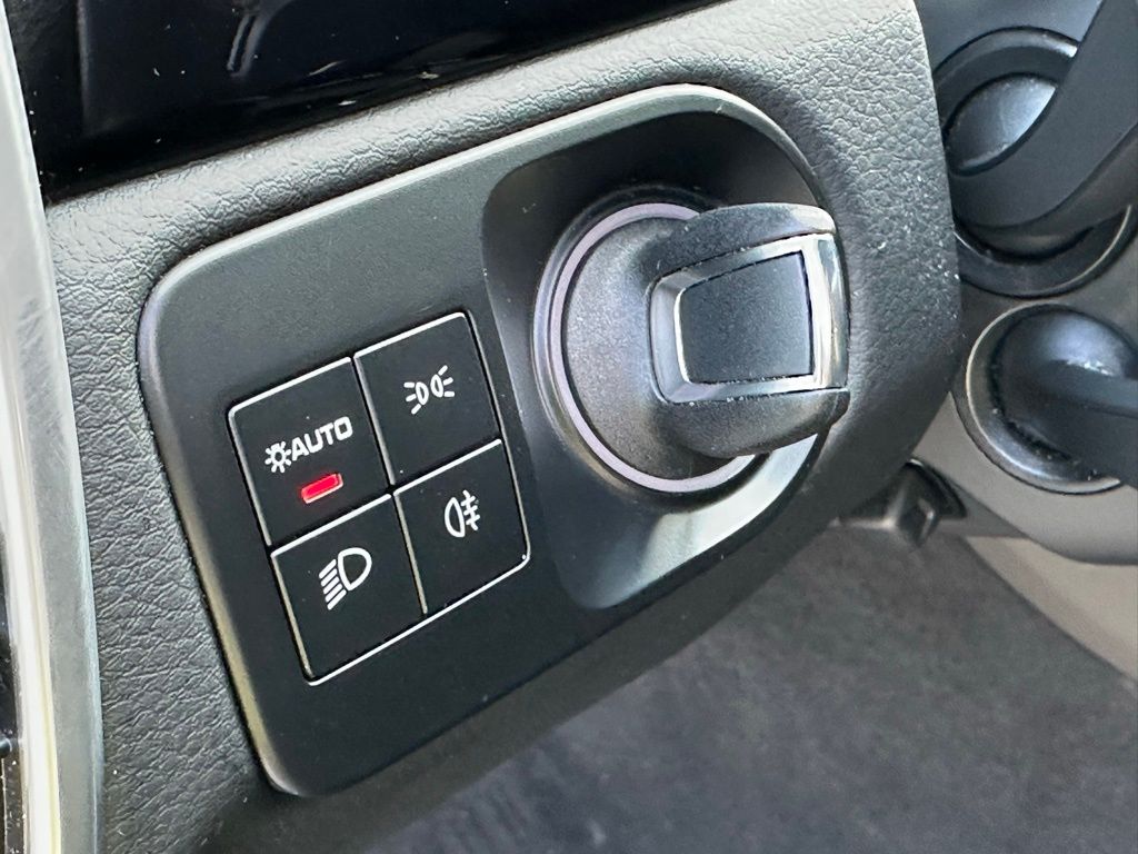 2023 Porsche   17