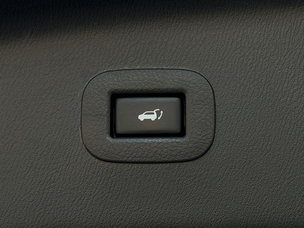 Used 2015 Infiniti QX80 SUV