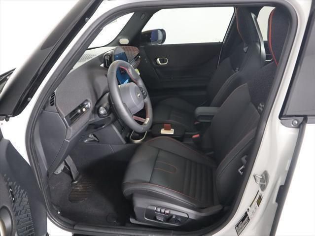 Thumbnail: 2026 MINI Cooper - 18