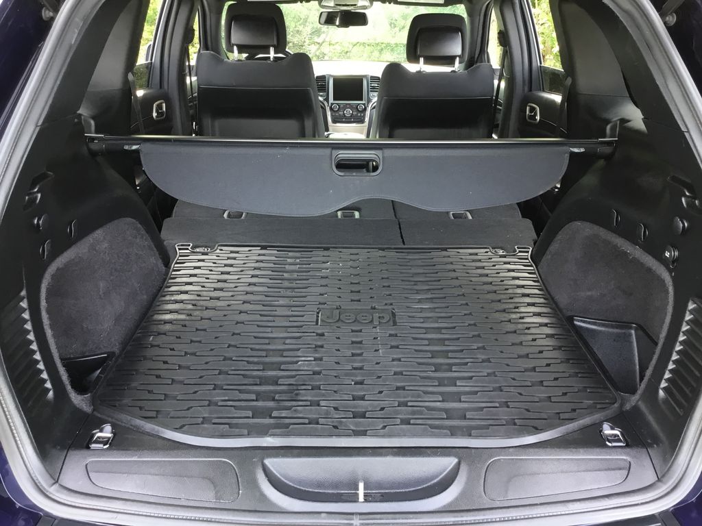Thumbnail: 2014 Jeep Grand Cherokee - 17