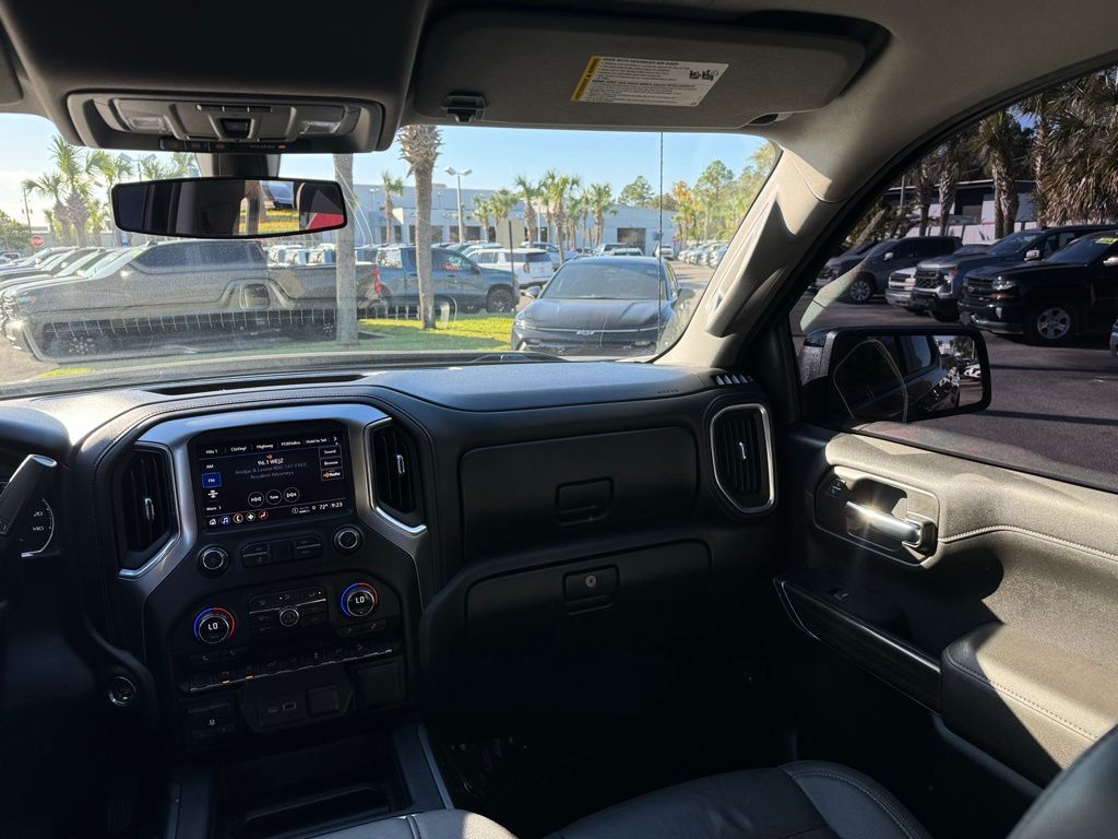 2021 Chevrolet Silverado 1500 LT Trail Boss 25