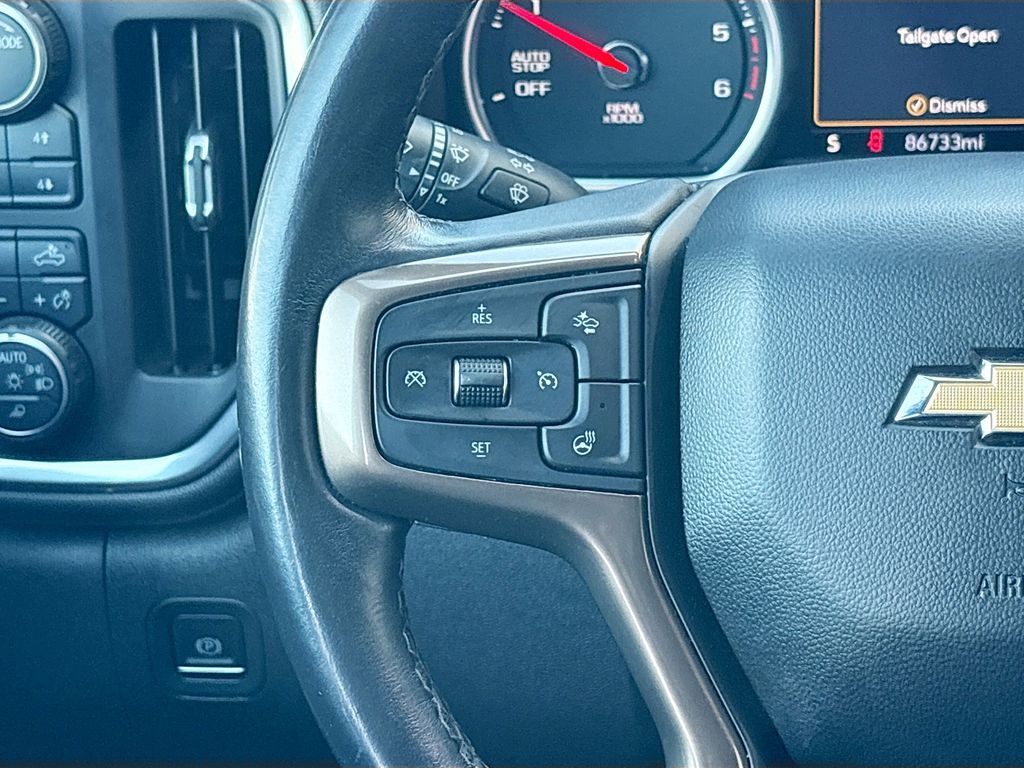 Thumbnail: 2021 Chevrolet Silverado 1500 - 11
