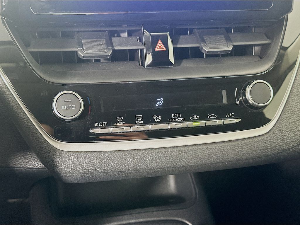 Thumbnail: 2024 Toyota Corolla - 16