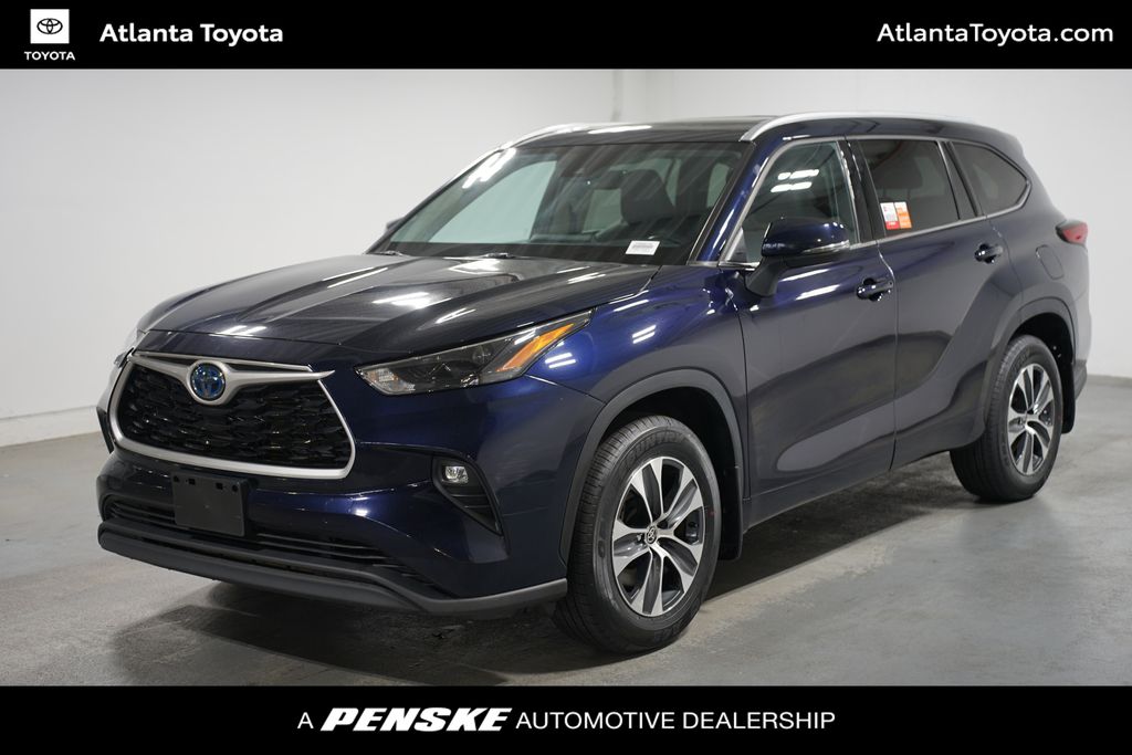 2022 Toyota Highlander XLE -
                Duluth, GA