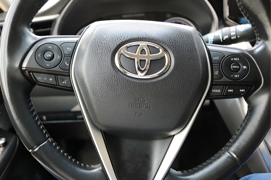 Used Car 2021 Toyota Venza  Le For Sale Under $25,000 In Austin, Texas