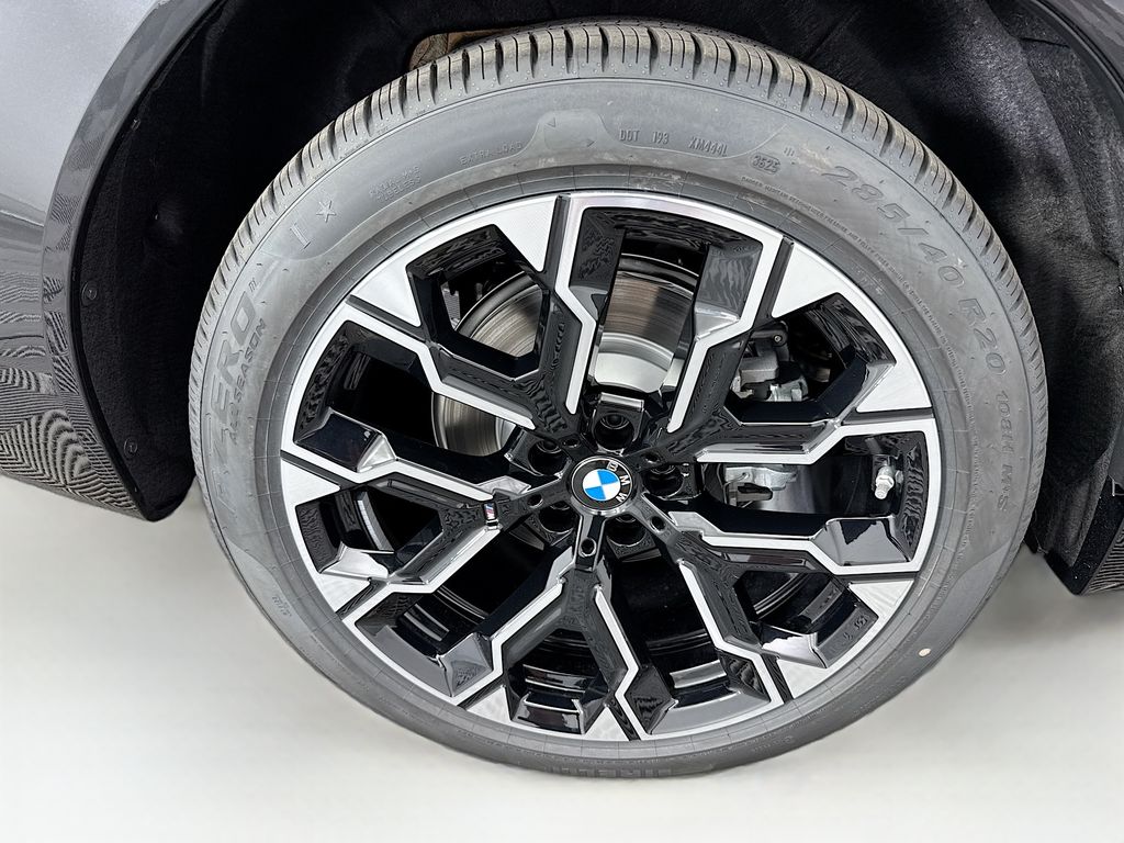 Thumbnail: 2026 BMW X3 - 32