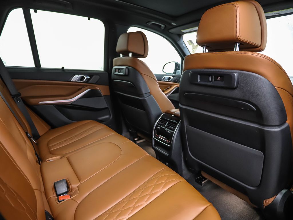 Thumbnail: 2023 BMW X5 - 26