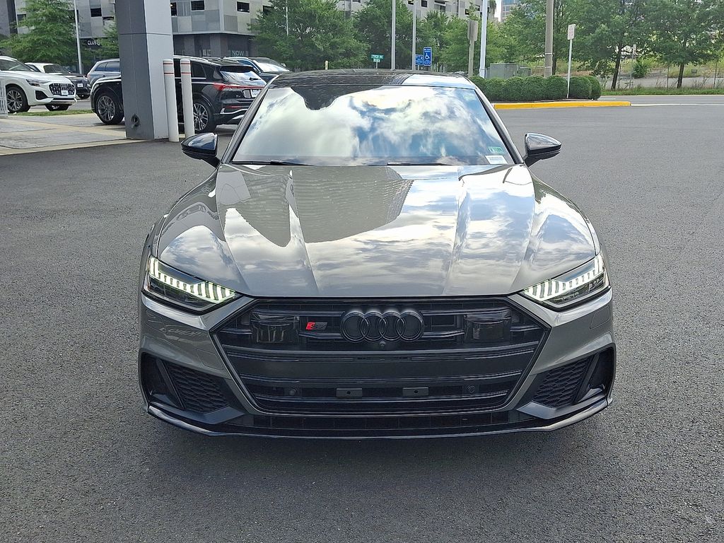 Thumbnail: 2022 Audi S7 - 2