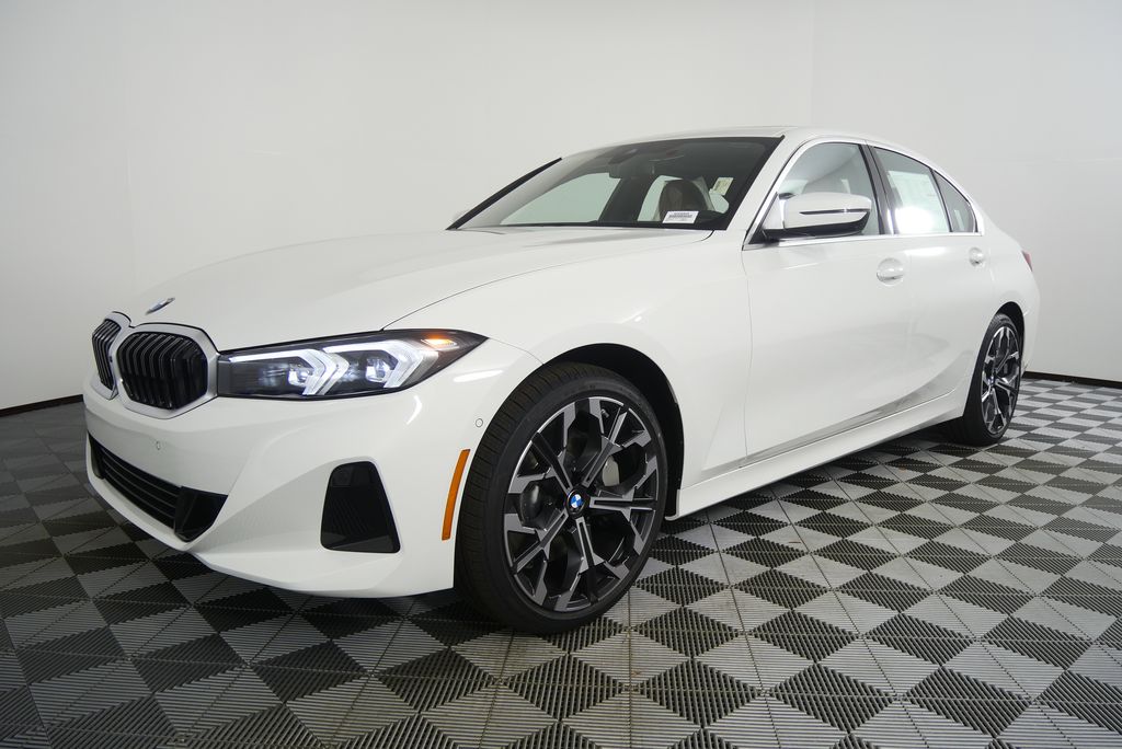 Thumbnail: 2026 BMW 3 Series - 7