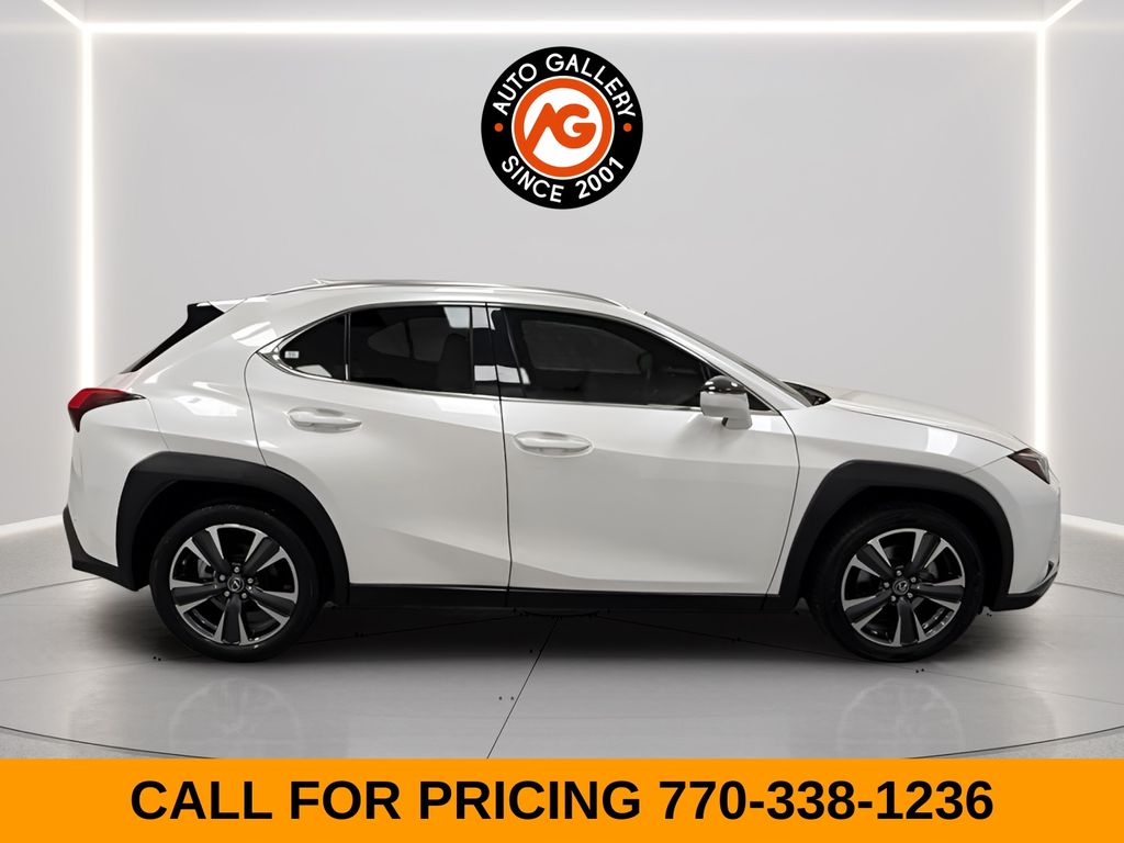 2021 Lexus UX 200 FWD